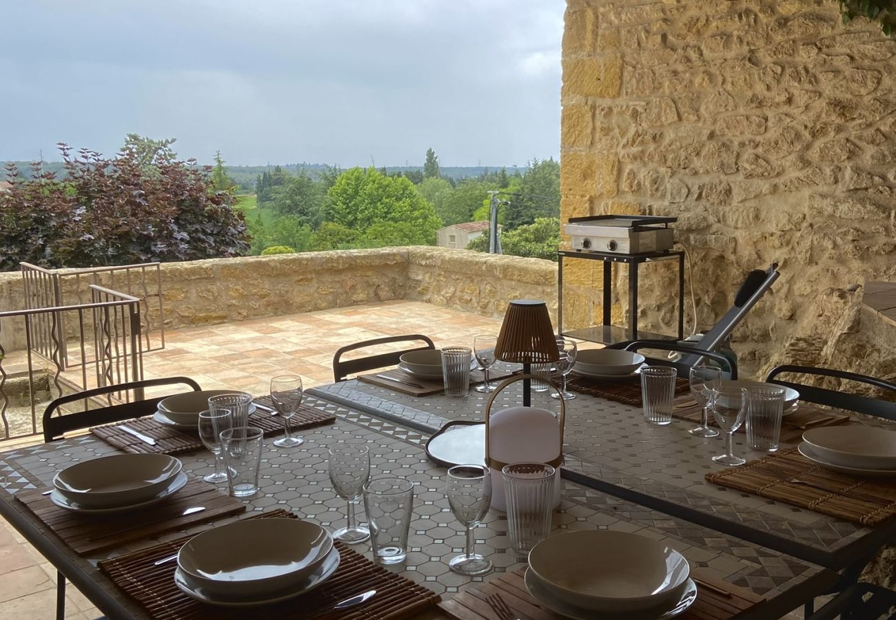 Ferienhaus in Lambesc - Mas St-Roch 7 Personen mit Pool