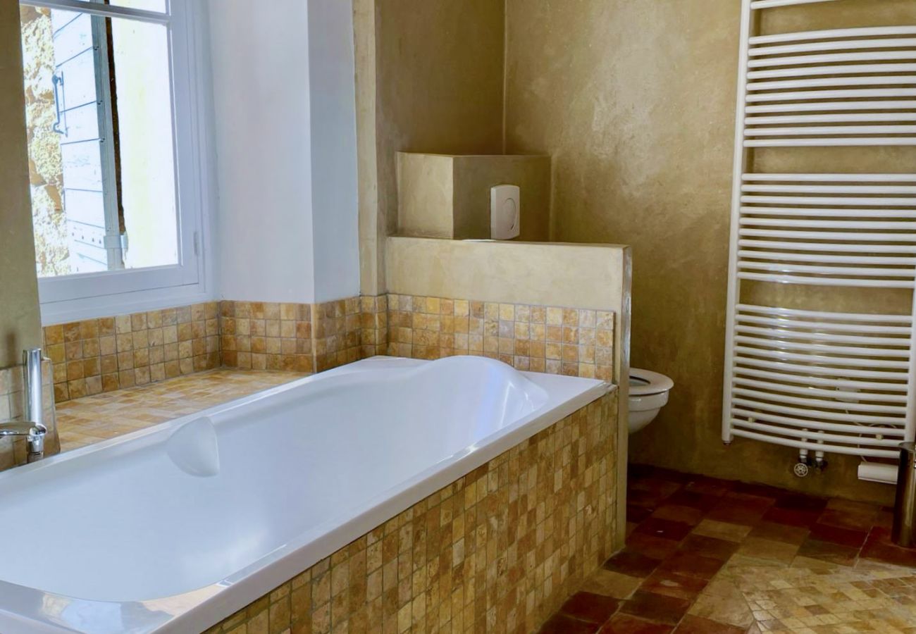 Spa atmosphere with natural materials and light bath