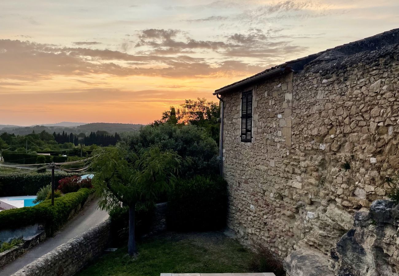 Quiet bathing with magical views over the countryside in the evening