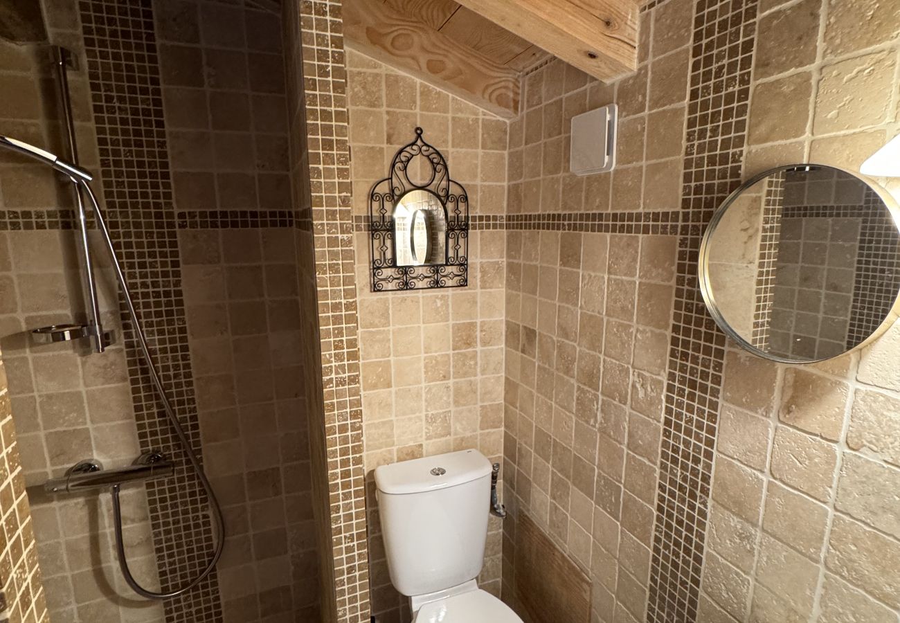 Villa en Bézaudun-sur-Bîne - Havre de Paix, casa de campo con capacidad para 15 personas
