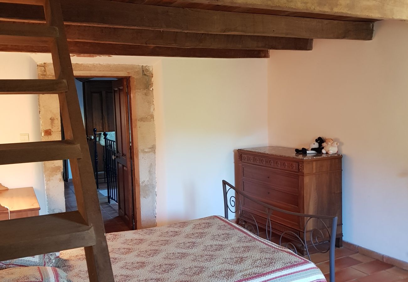 Villa à Bézaudun-sur-Bîne - Havre de Paix, maison de campagne avec un capacité d'accueil de 15 personnes