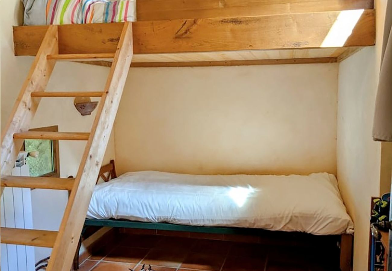 Villa à Bézaudun-sur-Bîne - Havre de Paix, maison de campagne avec un capacité d'accueil de 15 personnes