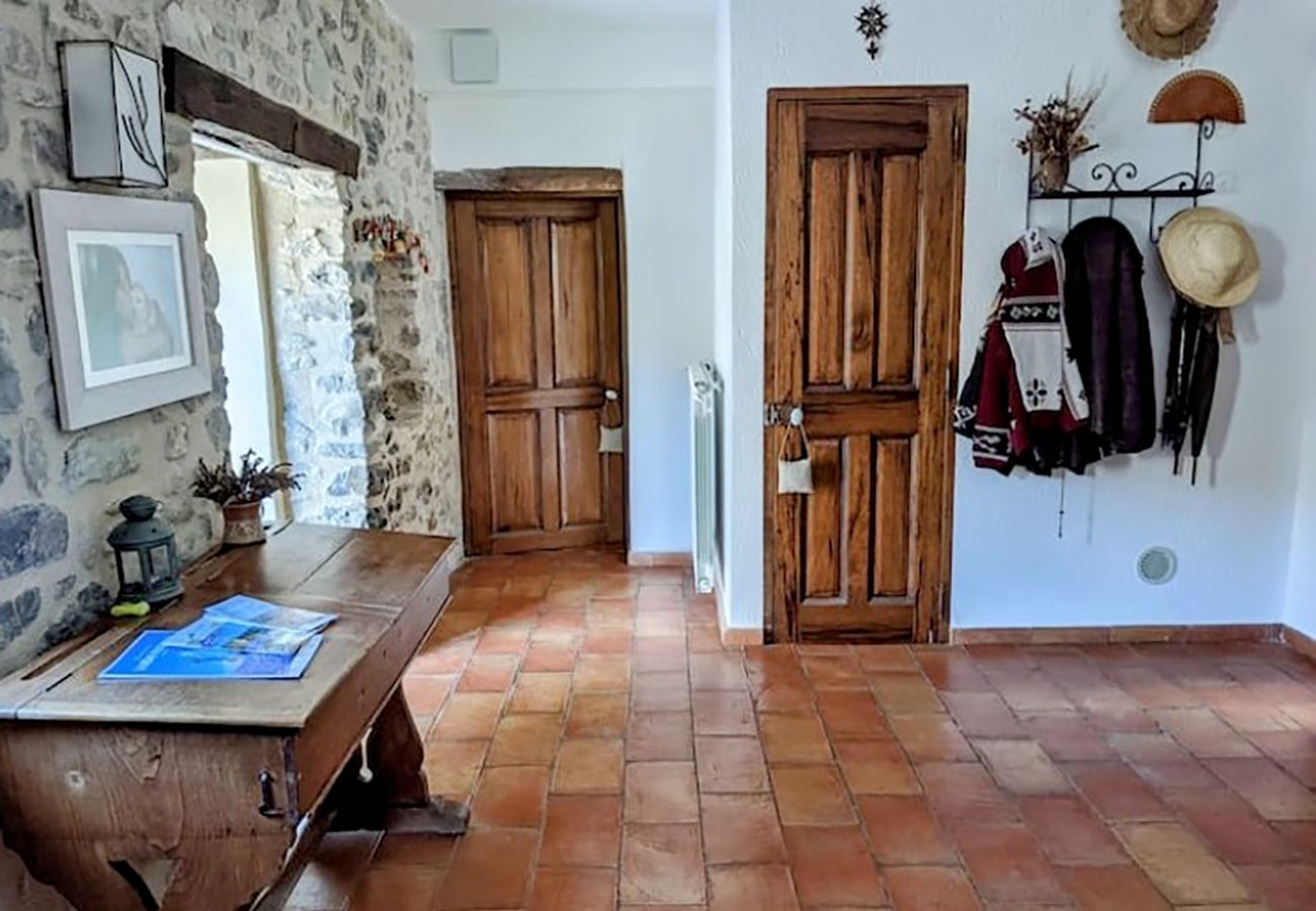 Villa à Bézaudun-sur-Bîne - Havre de Paix, maison de campagne avec un capacité d'accueil de 15 personnes