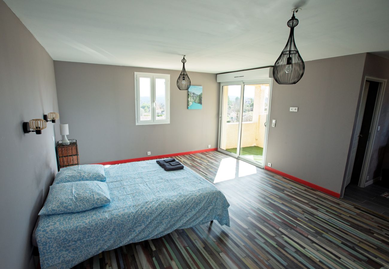 Maison à La Verdière - Villa Amandine 10 personnes